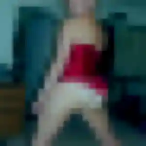 Nina de Aiguillon, 41 ans - plan cul discret