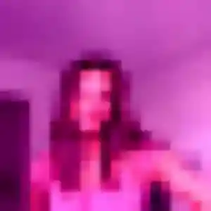 Profil de Faustine à Alboussière (32 ans) - plan cul gratuit