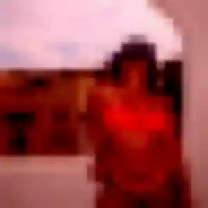 Xenia (27 ans) à Althen-des-Paluds attend une rencontre ce soir