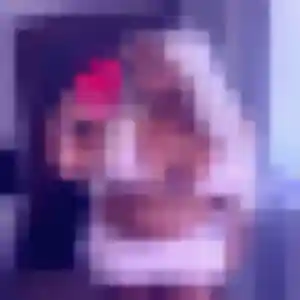 Daphne, femme de 28 ans propose plan cul à Amanlis