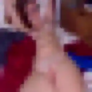 Lola (29 ans) à Ambarès-et-Lagrave cherche une rencontre ce soir