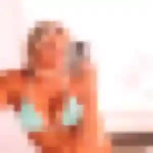 Ines (26 ans) à Ambleteuse cherche une rencontre ce soir