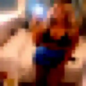 Olivia, femme de 42 ans cherche plan cul à Amfreville-la-Mi-Voie