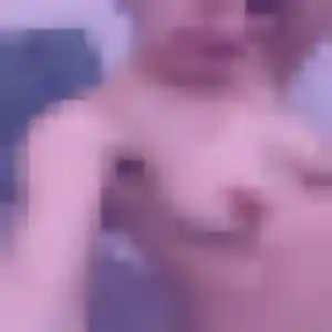 Découvre Antoinette, 22 ans à Angaïs en t'inscrivant