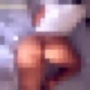 Photo de Noemie à Anthon (43 ans) - plan cul anonyme