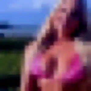 Sexy Delphine, 31 ans à Arbent - découvrir son profil