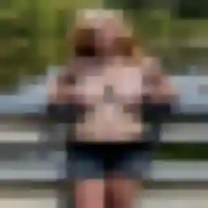 Découvre Anne, 29 ans à Arcey en privé