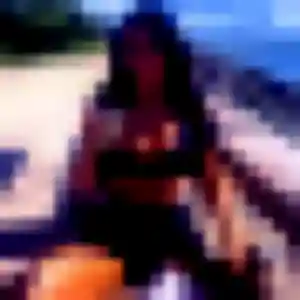 Emma-Rose, 39 ans, en ligne à Argences en Aubrac pour un plan cul