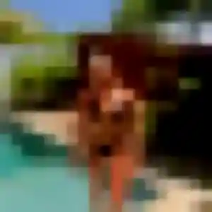 Photo de Leonie à Athesans-Étroitefontaine (26 ans) - plan cul gratuit