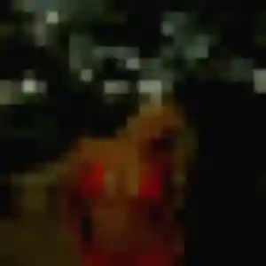 Iseult, 26 ans, connectée à Attichy pour une rencontre coquine
