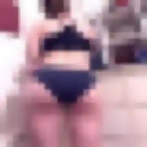 Leonie, 33 ans, connectée à Autun pour une rencontre coquine