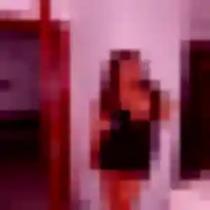 Photo sexy de Aurelie, 25 ans à Auvers - plan discret