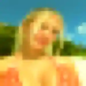 Contacte Capucine, 25 ans à Bailleval en privé