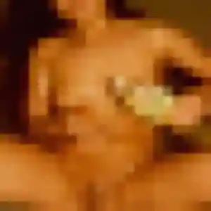 Photo de Eleonore à Bainville-sur-Madon (34 ans) - plan cul sans inscription