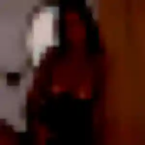 Cassandre, fille de 22 ans veut plan cul à Baracé