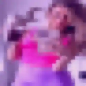 Contacte Marie-Laure, 24 ans à Batilly en privé