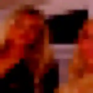 Roxane, 36 ans, connectée à Bazoches-sur-Guyonne pour un plan cul