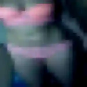 Melanie, femme de 25 ans propose plan cul à Beaucouzé