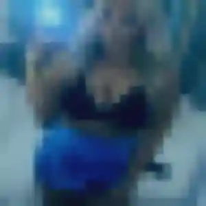 Laura, 23 ans, dispo pour plan cul à Beaulieu-sous-la-Roche