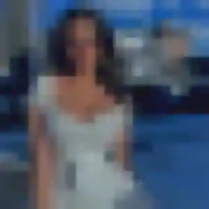 Severine, femme de 34 ans propose plan cul à Béchy