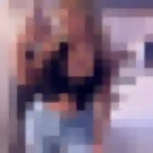 Djamila de Béganne, 32 ans - plan cul discret