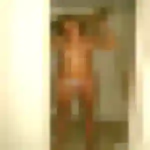 Clemence, 33 ans, en ligne à Bellême pour une rencontre coquine