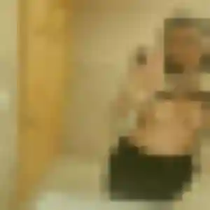 Photo privée de Julie-Anne, 22 ans à Bellocq - rencontre coquine