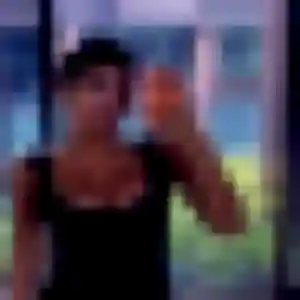 Francoise, fille de 30 ans propose plan cul à Bellot