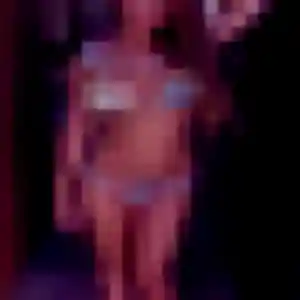 Photo de Flora à Béning-lès-Saint-Avold (26 ans) - plan cul anonyme