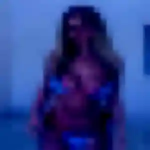 Charmante Myriam, 22 ans à Benquet - voir sa photo