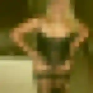 Sexy Eglantine, 39 ans à Bernadets - voir sa photo