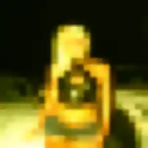 Photo de Raymonde à Bernières-sur-Mer (34 ans) - plan cul anonyme