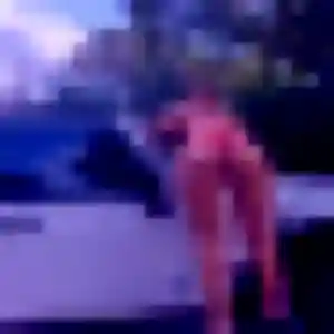 Lea, fille de 28 ans propose plan cul à Berru