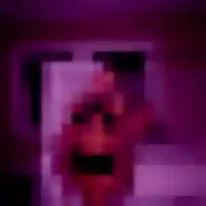Tania, 23 ans, connectée à Bezannes pour une rencontre coquine