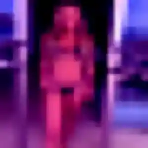 Rejoins Victoria, 31 ans à Bicqueley en privé