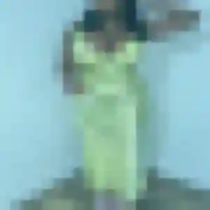 Photo de Laura à Billiers (44 ans) - plan cul discret