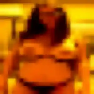 Corinne, 44 ans, connectée à Bining pour un plan cul