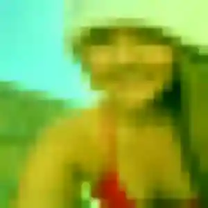 Solange, 28 ans, disponible à Boissières pour une rencontre coquine