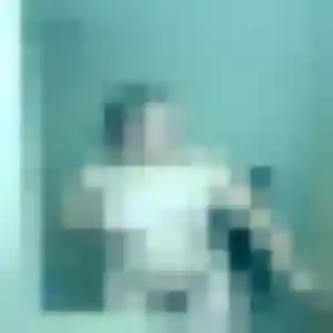 Andree, 23 ans, connectée à Bosrobert pour une rencontre coquine