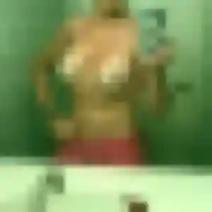 Profil de Sylvaine à Bouessay (25 ans) - plan cul gratuit