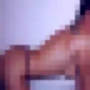Elena, 34 ans, disponible à Boulon pour un plan cul