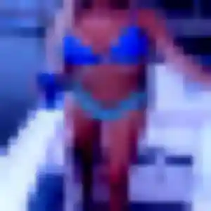 Photo de Marie-Claire à Bourguignon (29 ans) - plan cul discret