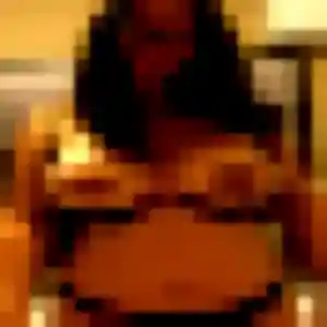 Photo sexy de Prisca, 24 ans à Bouzel - plan discret