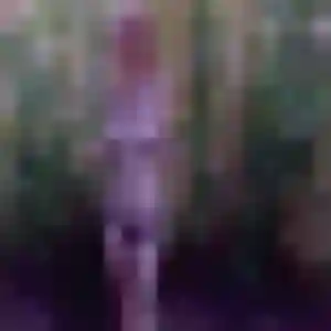 Photo de Lena à Bressolles (32 ans) - plan cul discret