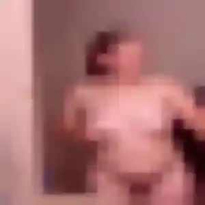 Edith, 39 ans, en ligne à Briantes pour une rencontre coquine