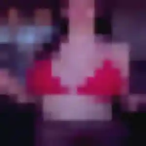 Daphne, 22 ans, connectée à Brie pour une rencontre coquine