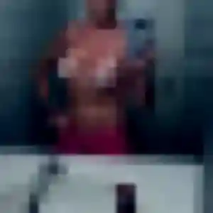 Mila (33 ans) à Brunoy cherche une rencontre ce soir