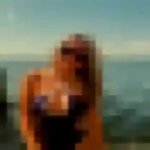 Sarah-Lou, fille de 44 ans propose plan cul à Bû
