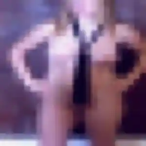 Romane de Buchelay, 29 ans - plan cul discret