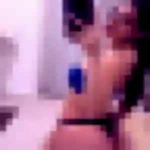 Oriane, 32 ans, dispo pour plan cul à Budos